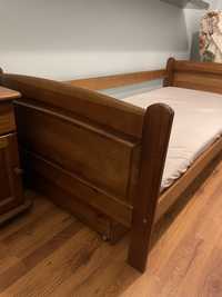 Łóżko drewniane plus szafka nocna