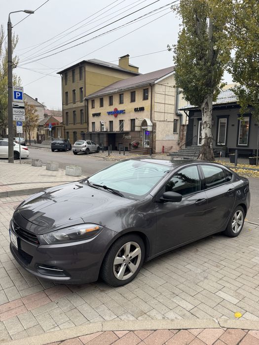 Автомобіль Dodge Dart 2015