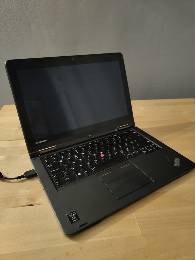 Lenovo Thinkpad Yoga S1 - 12,5" dotykowy