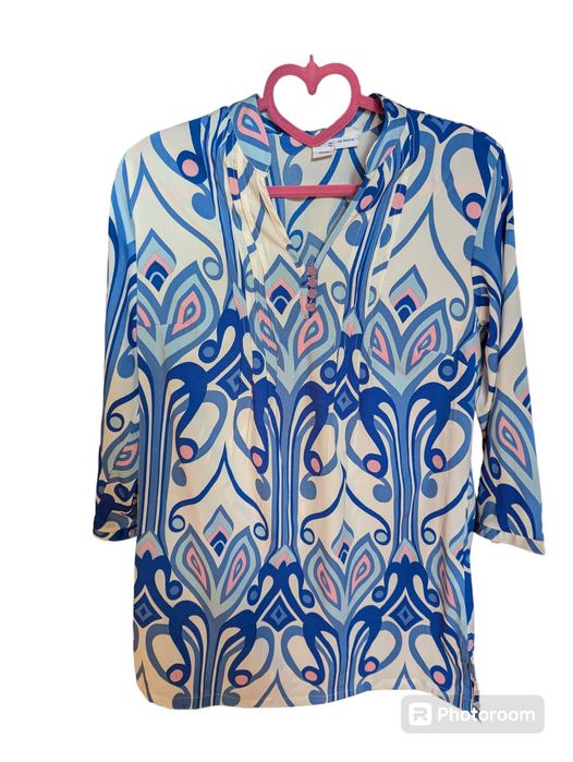 Блуза жіноча розмір s,