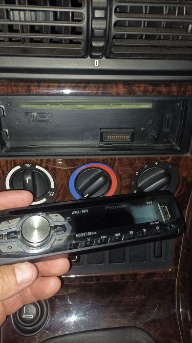Auto radio Pioneer
