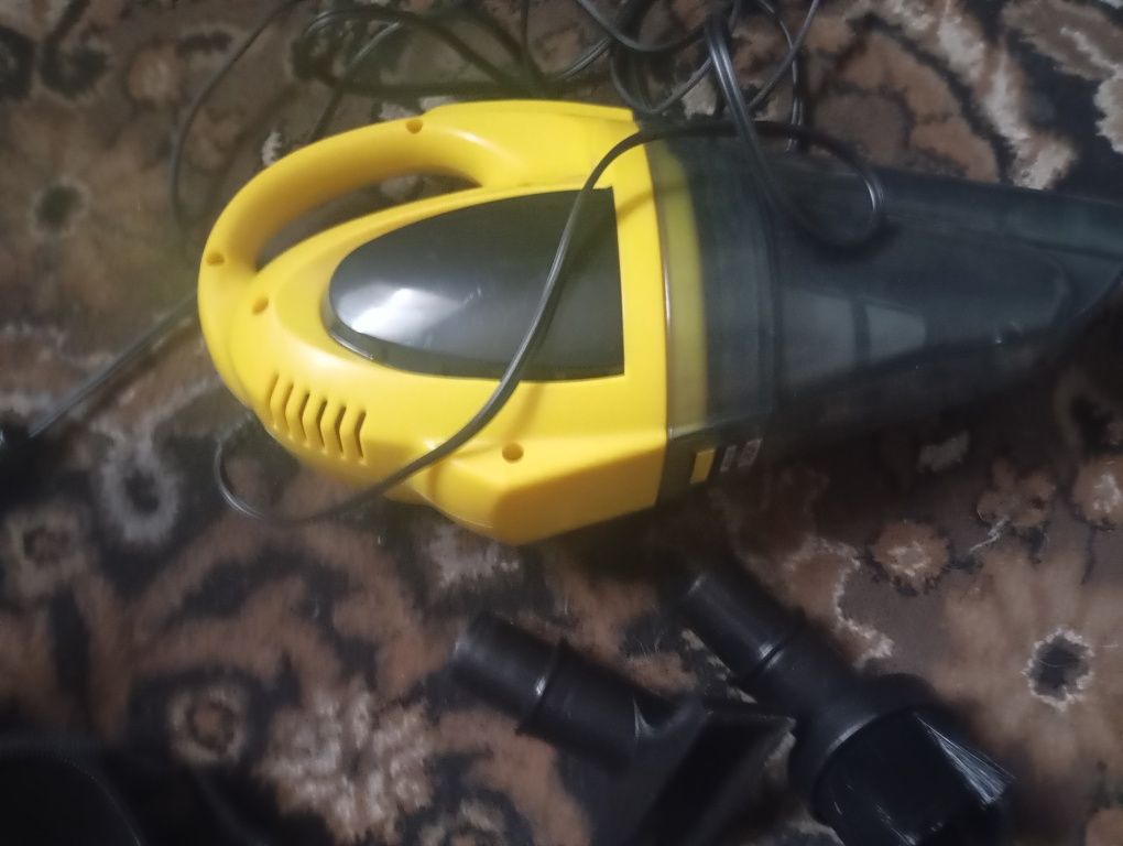 Авто пылесос бу сосёт