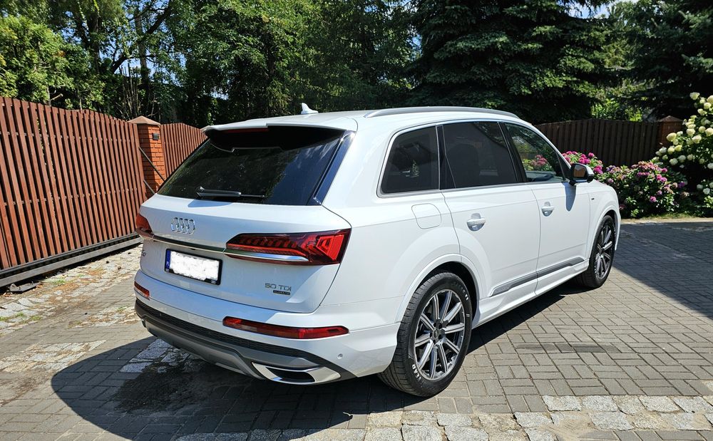 Audi Q7 cesja s-line 286KM pneumatyka