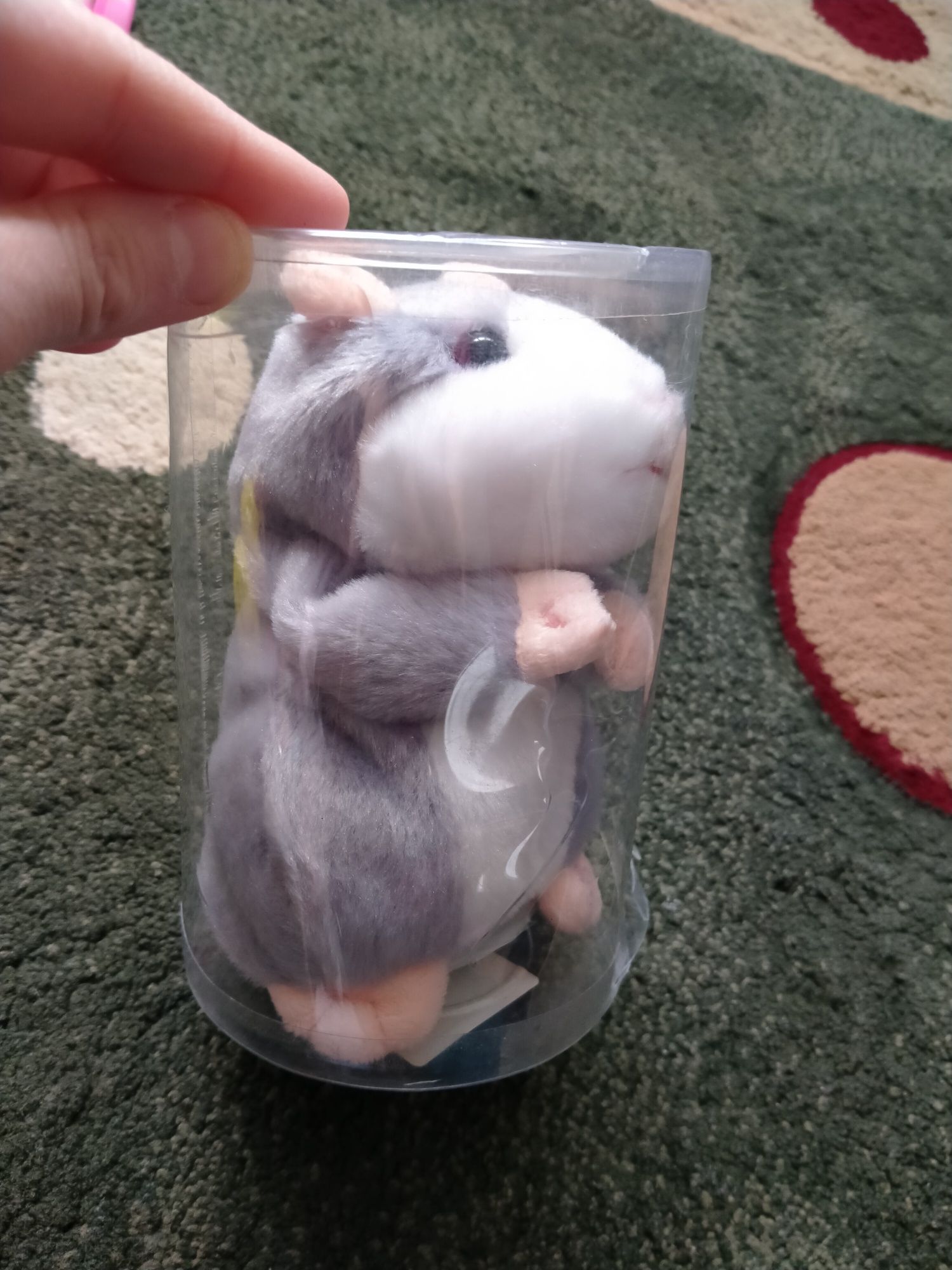 Говорящий хомяк ,