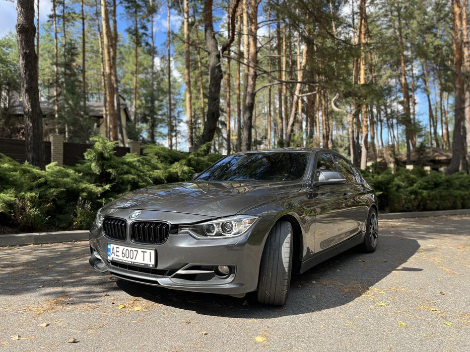BMW 335I 2012 год