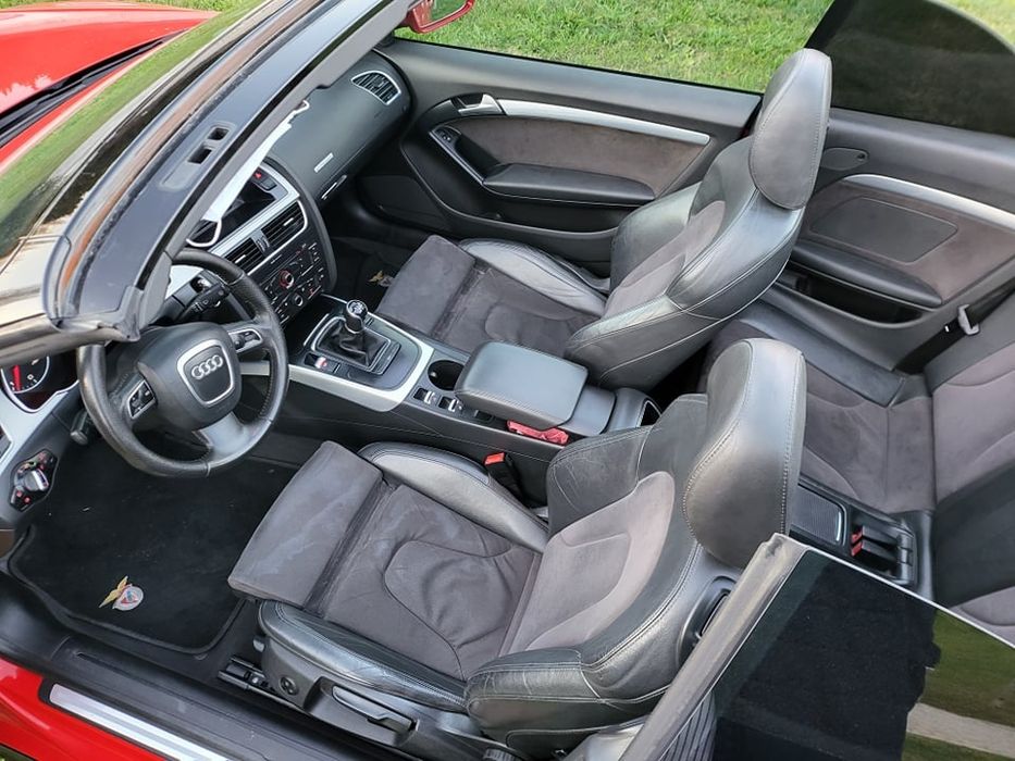 Audi a5 Cabrio vermelho