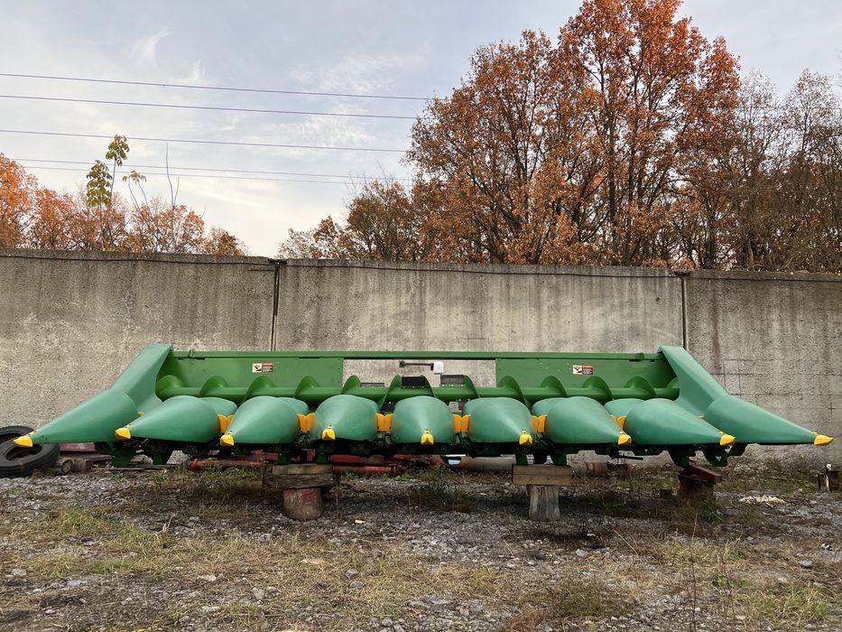 Жатка кукурузная Джон Дір 892 з сечкарем. Обмін