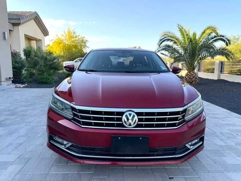 2018 Volkswagen Passat SEL