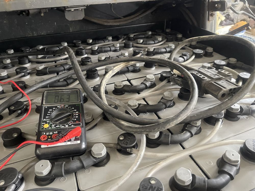 Wózek widłowy linde e40 pozycjoner wolny skok e48 e30 elektryczny 4t 5