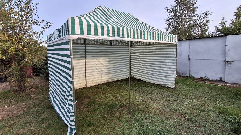 Sprzedam namiot handlowy ekspresowy 2,7 m x 4 m wraz  daszkiem