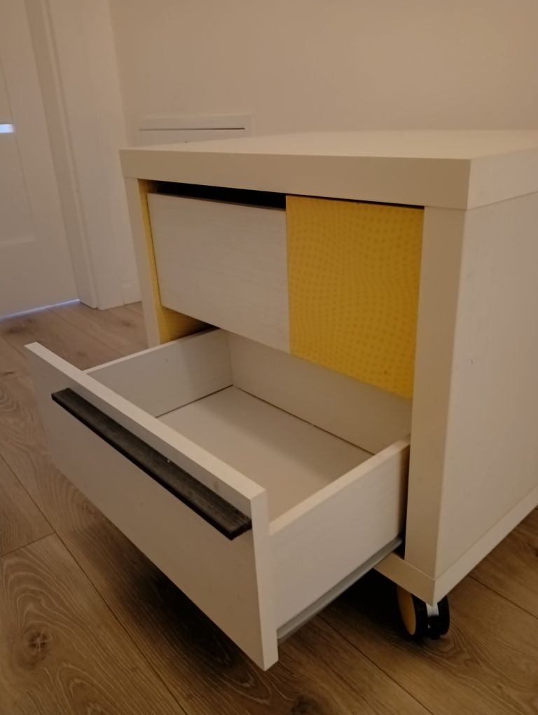 Szafka pod biurko z szufladami