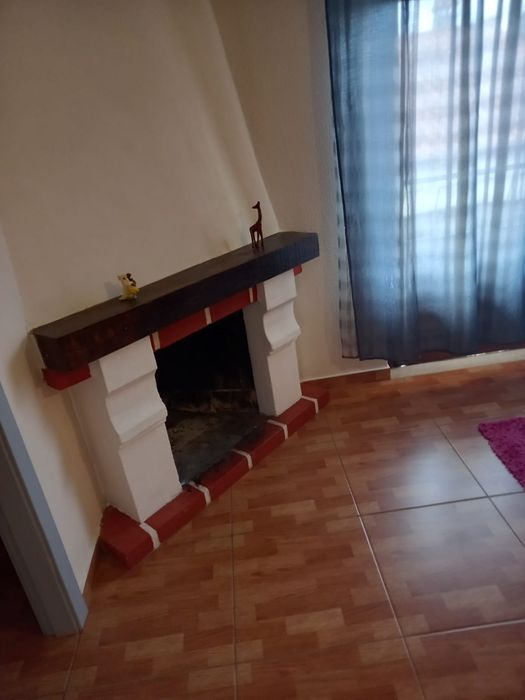 Aluga se t2  na vila da Vieira