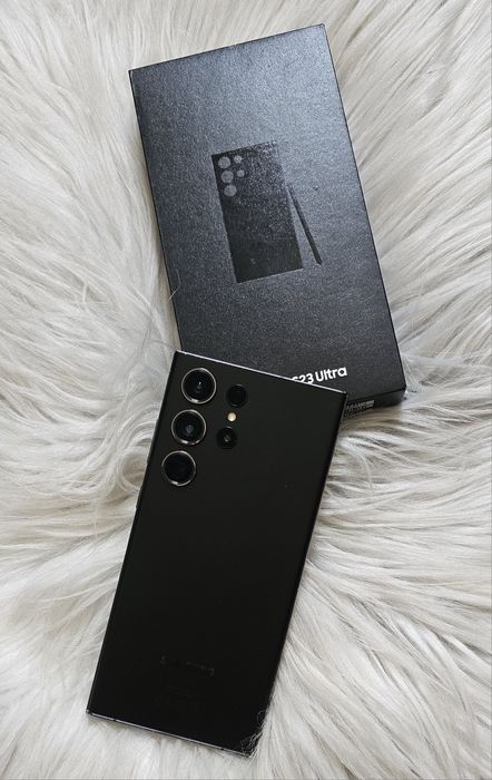 Samsung s23 ultra 256/512gb C/Garantia possibilidade de Financiamento