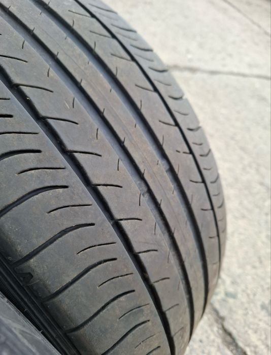 Opony letnie Dunlop R18 235x45 2021