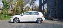 Volkswagen Golf eGolf 2016, bezwypadkowy, stan bardzo dobry, drugi wlaściciel