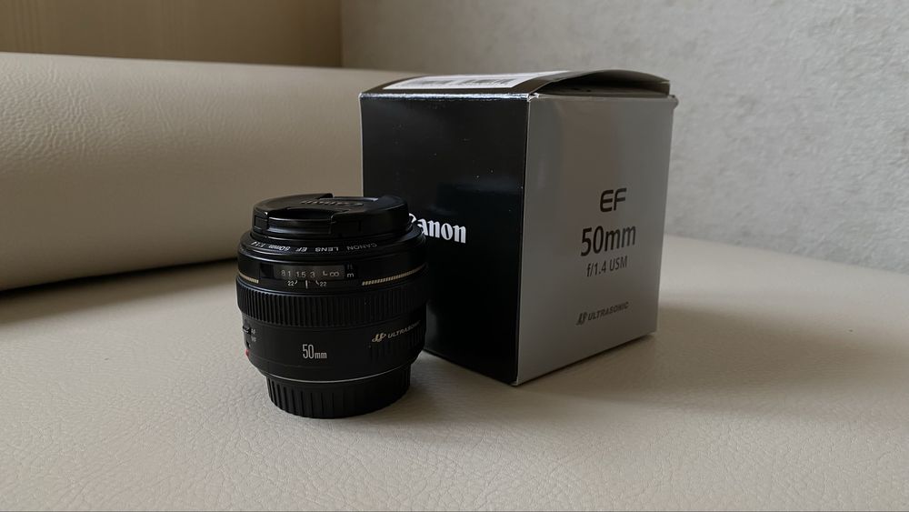 Обʼєктив Canon EF 50мм f/1.4 USM