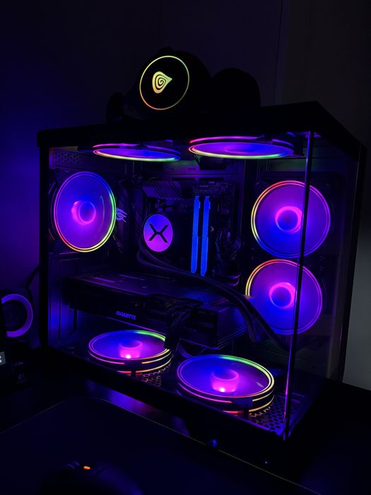 Zestaw do grania, komputer gamingowy i peryferia rx7700xt I 5 5600x