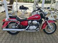 Honda Shadow 125 kufry boczne , szyba