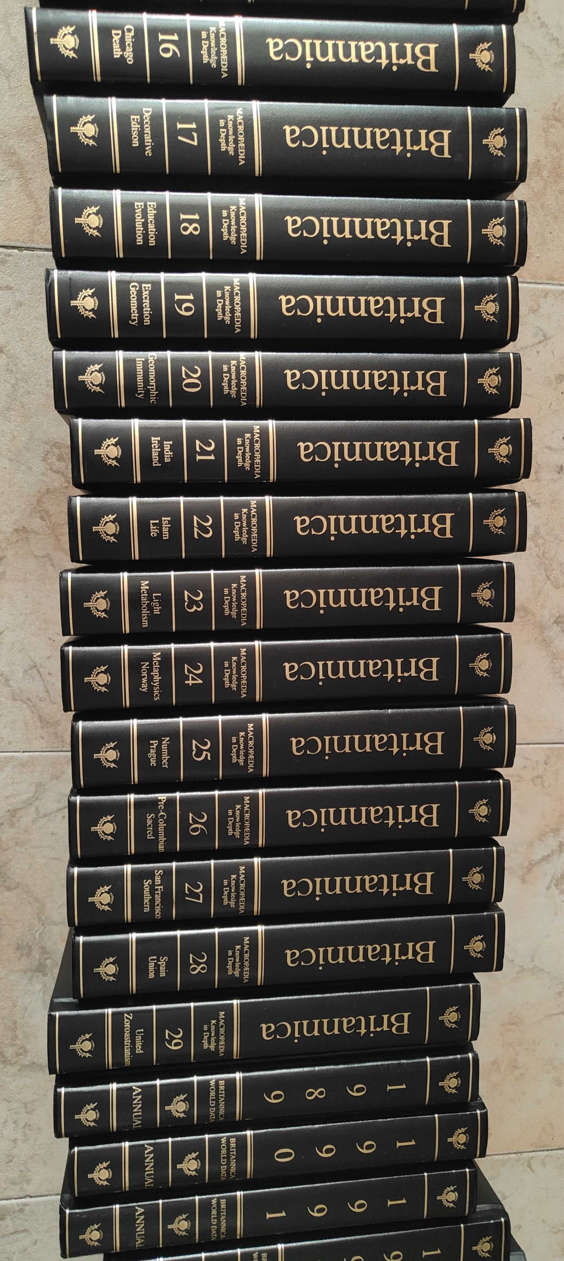 Enciclopédia Britannica 37 volumes Ref: Mont