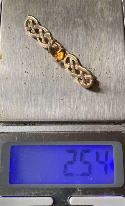 Старинная золотая брошь 375 AR Англия