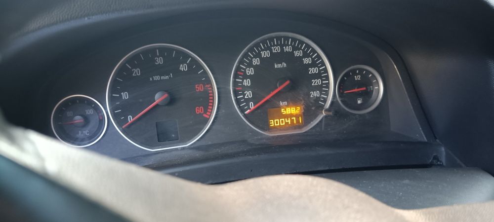 Опель Вектра С 2.2 дизель