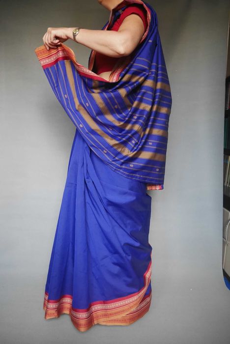 Сари индийское красивое