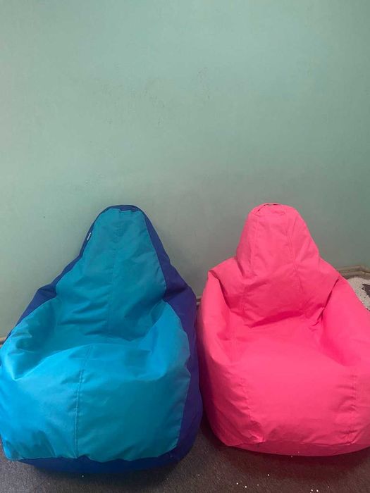 Безкаркасні пуфи та крісла напряму з виробництва. 24 кольори