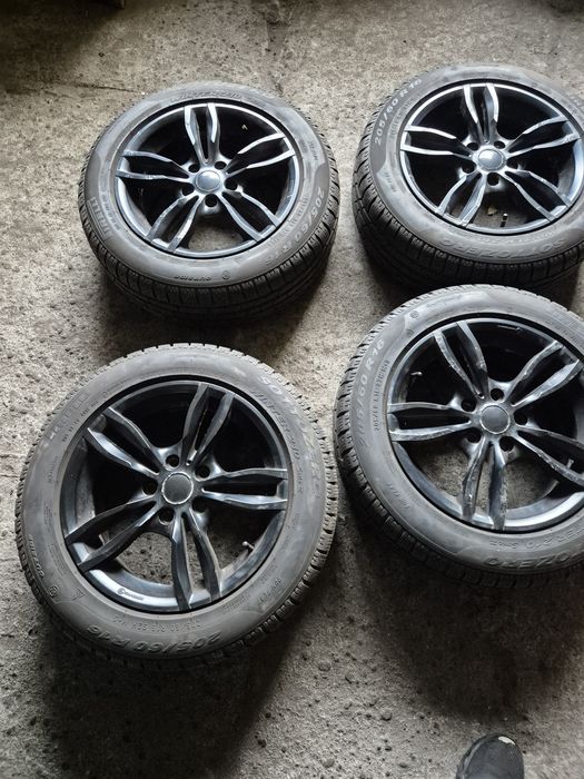 Kóła zimowe BMW 205/60/16 Pirelli