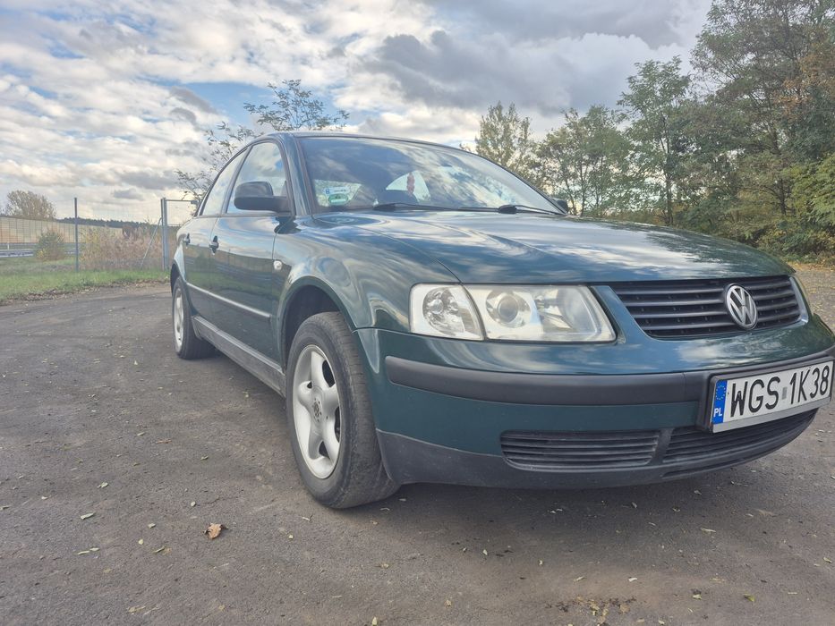 Volkswagen Passat B5 1.6 Benzyna