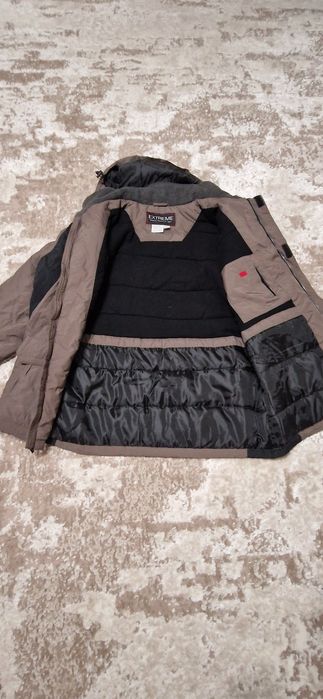 Продам чоловічу курточку