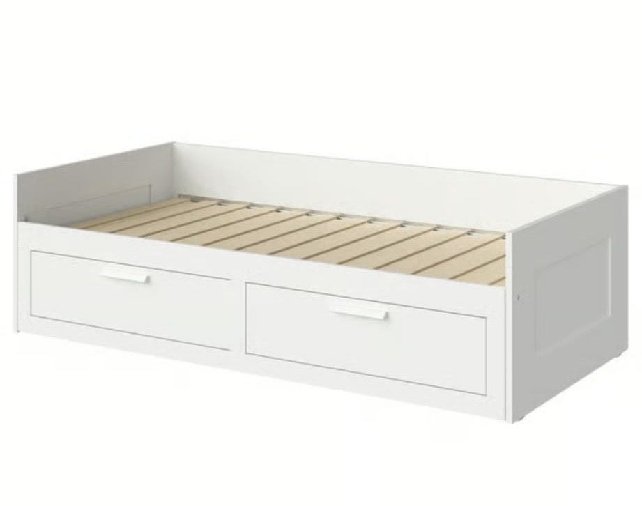 Cama individual dupla, com dois gavetões e dois conchões, cor branca
