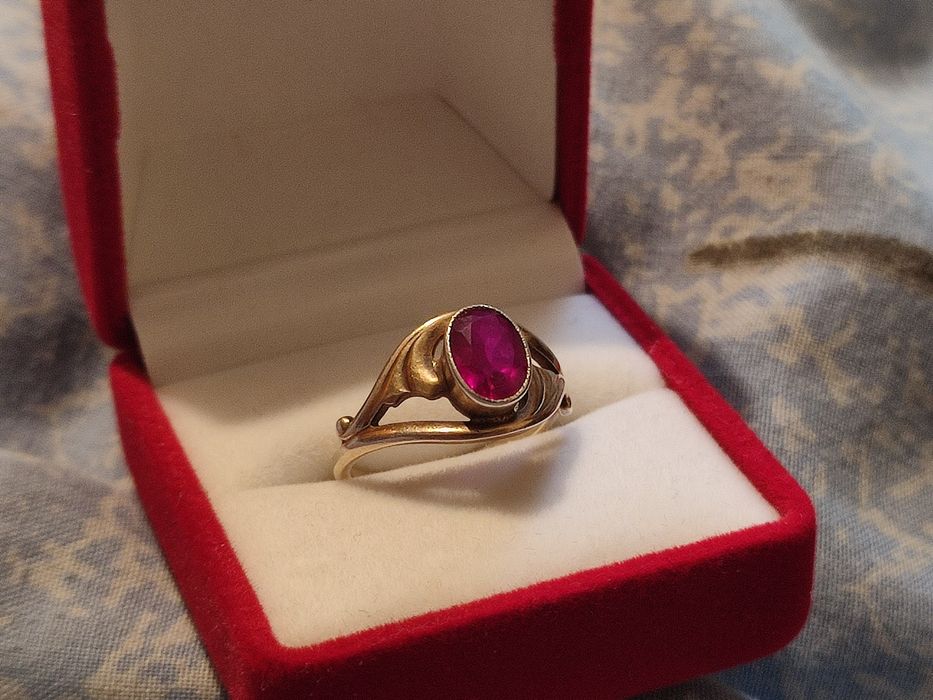 Кольца винтажные и серебряные цепочки