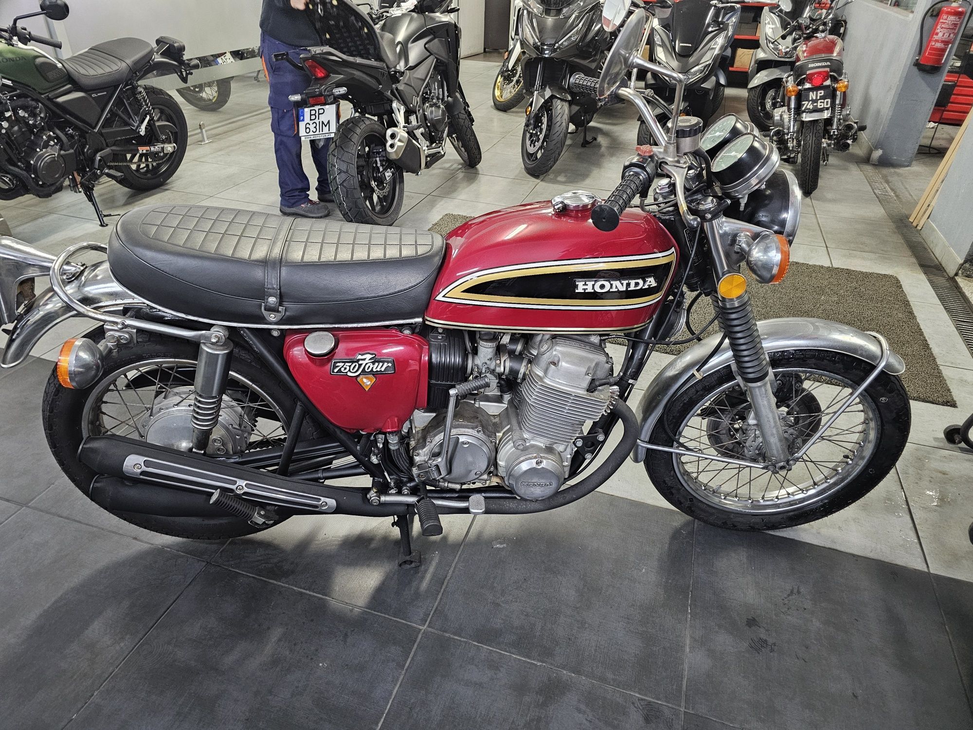Honda 750 four de 1975