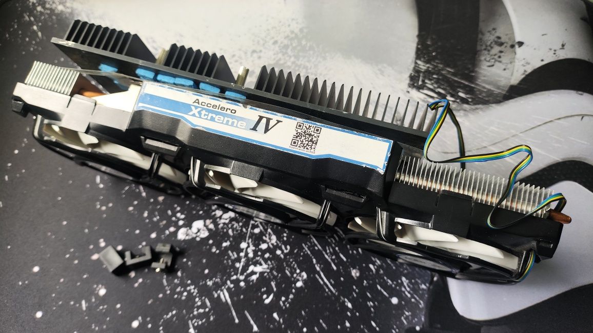 Кастомна система охолодження Arctic Accelero Xtreme IV 300W RTX GTX RX