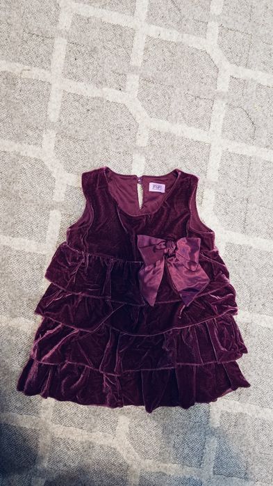 F&f sukienka na gwiazdkę urodziny 1,5-2,5 latka jak nowa na gwiazdkę