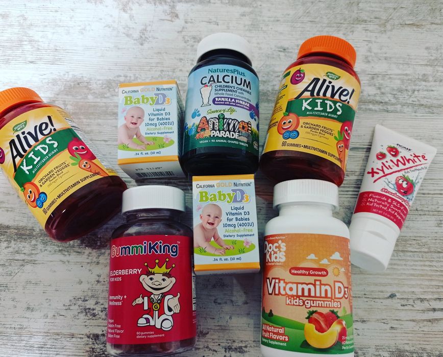 Для діток вітамінки із США