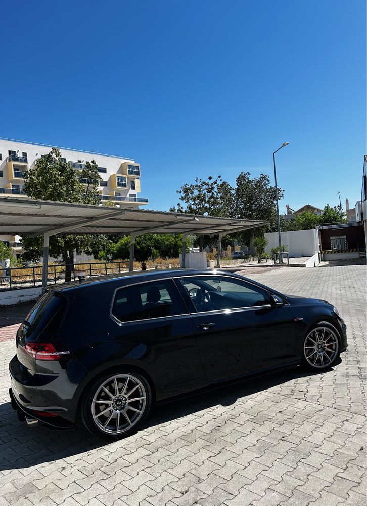 Volkswagen Golf 7 GTI Performance