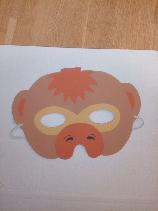 Maska z pianki na gumce, małpa