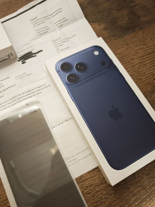 iPhone 17 Pro Max 6.9" 256GB Deep Blue  Selado Com Garantia  Aceito R