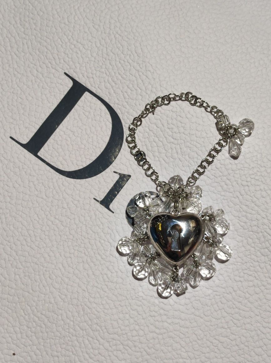 Dior brelok błyszczyk kolekcjonerski Pretty Charm Secret