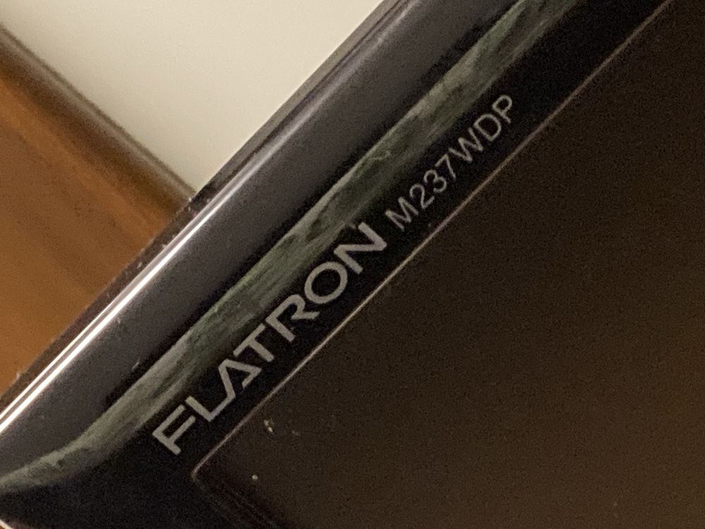 Telewizor monitor 23” LCD LG M237WDP z pilotem