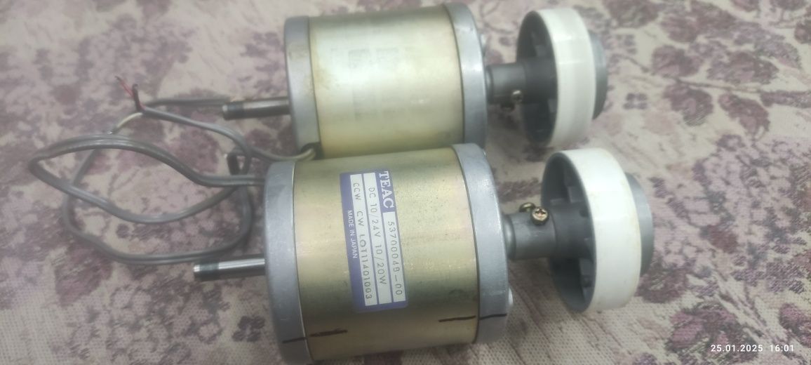 TEAC x 1000 r продам запчасти