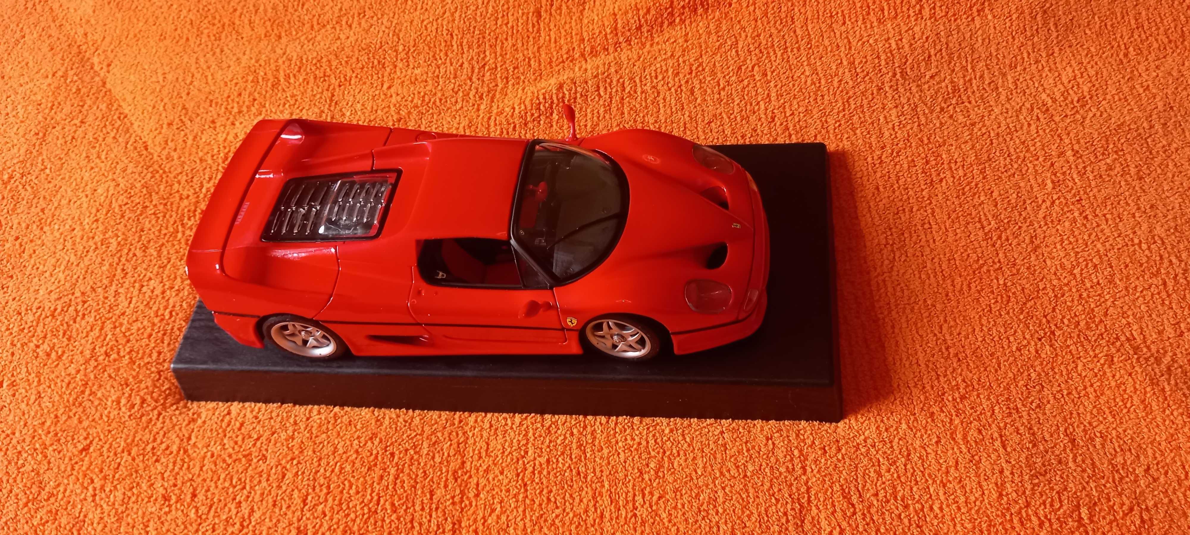 Carro Ferrari F50 (1995)