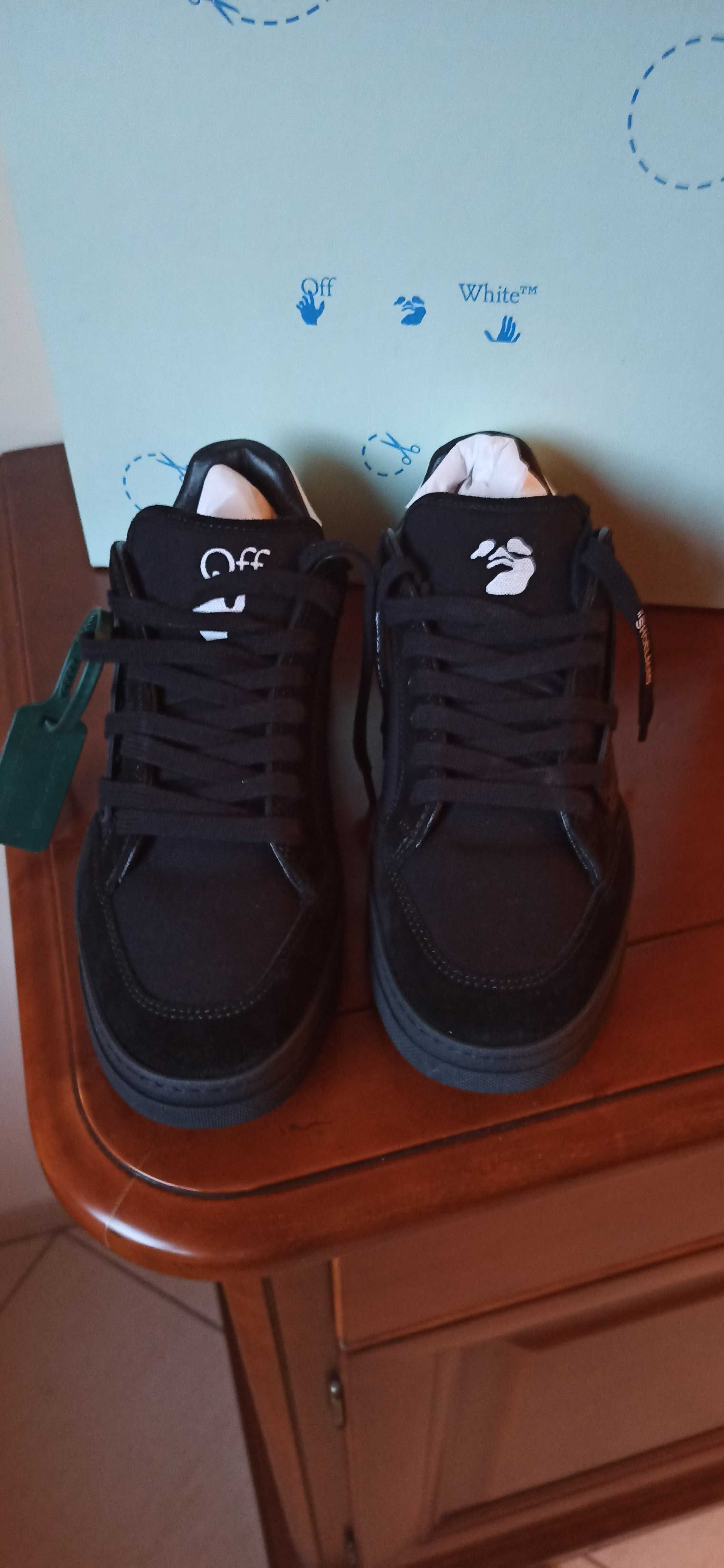 Eur 40) OFF-WHITE Vulcanized 5.0 Low Top OMIA227F21FAB,001,1001 Black