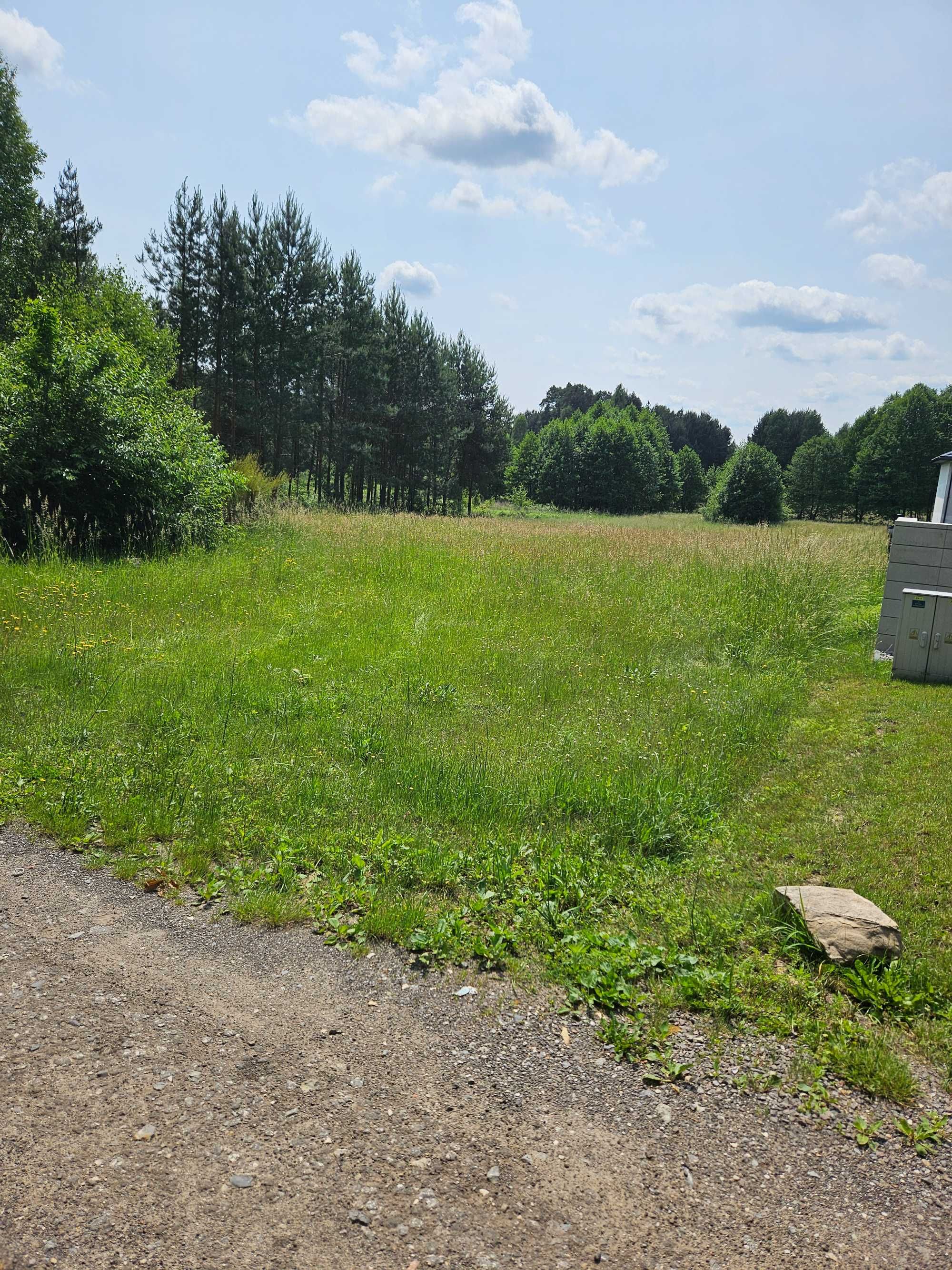 Działka budowlana na skraju lasu | Lubienia | 3300 m2 | 27m szerokości