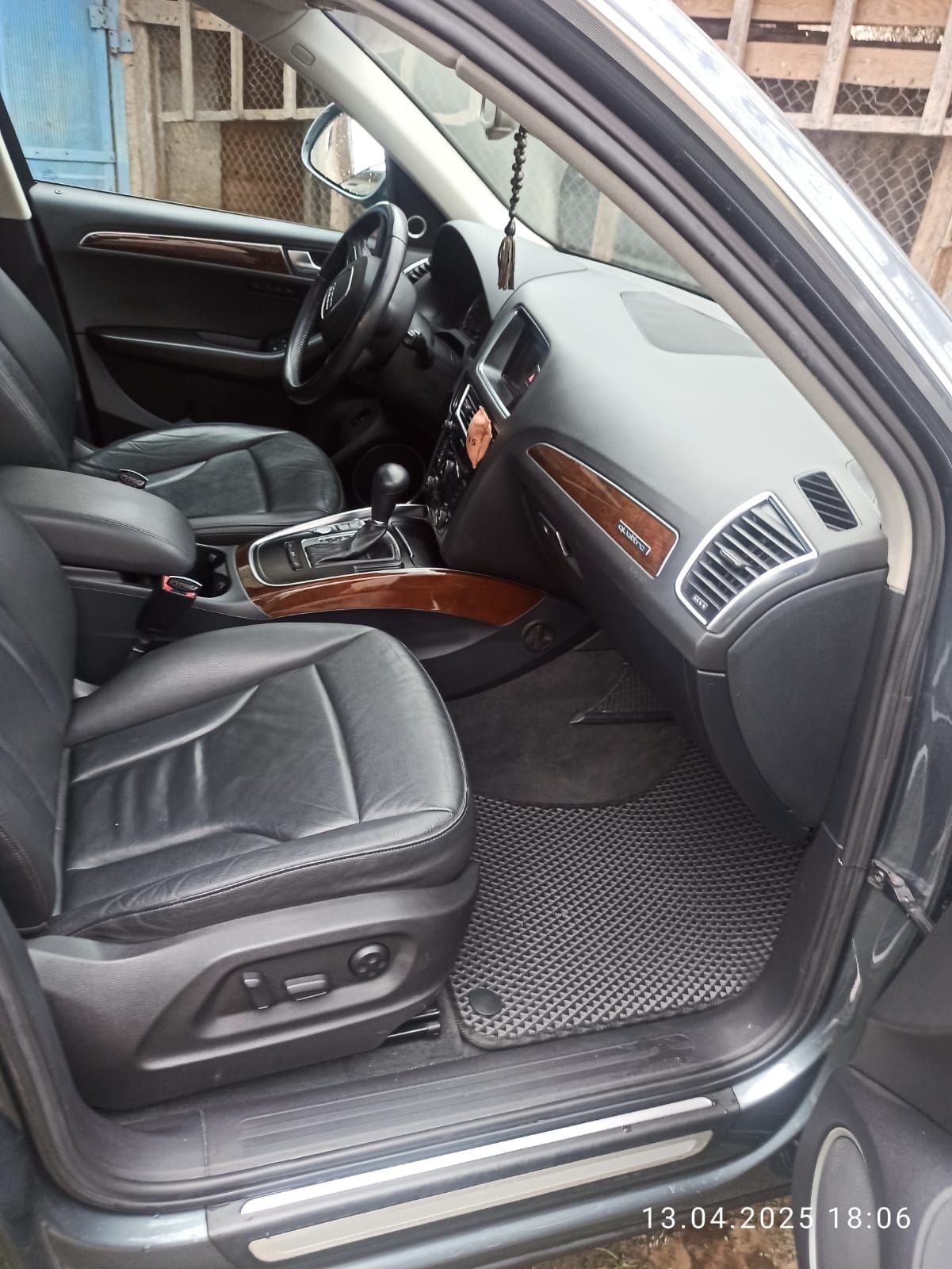 Продам Audi Q5 Quattro