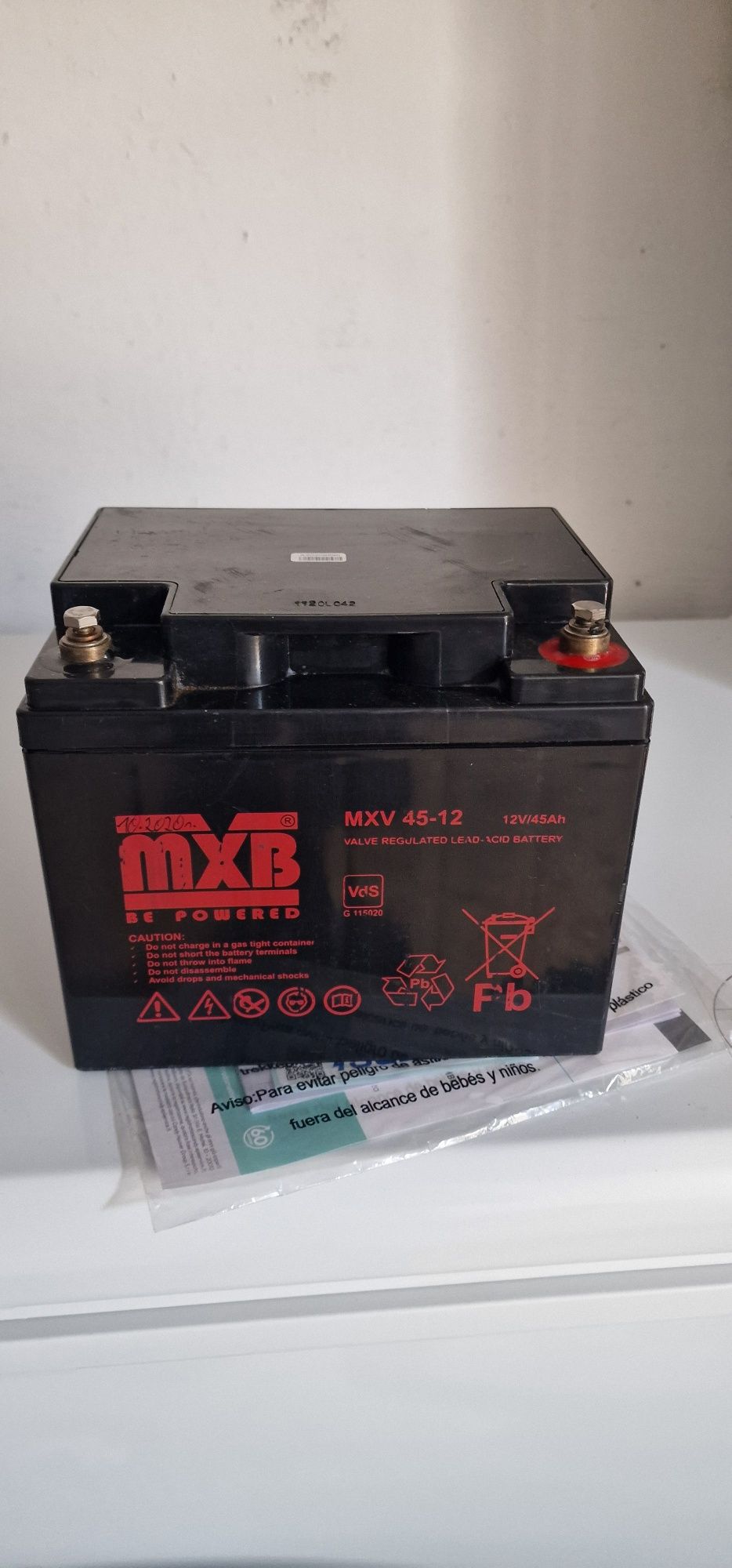Akumulator  12 v