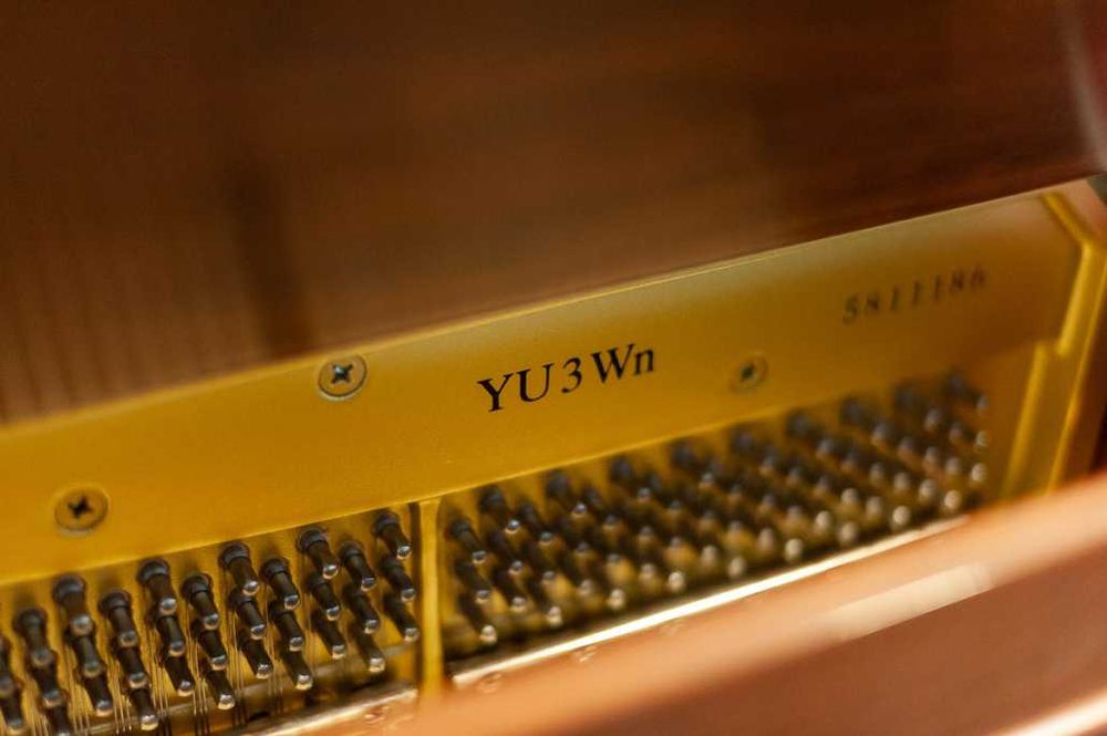 Pianino akustyczne samogrające z systemem Disklavier Yamaha YU3WN