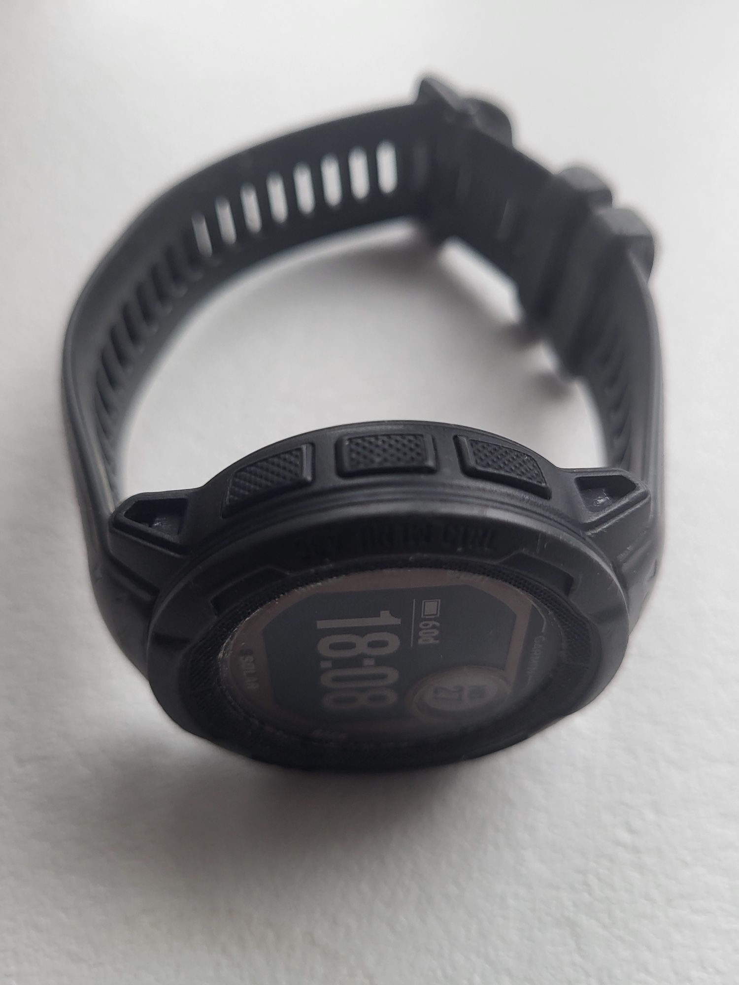 Garmin Instinct 2 Solar stan bdb
