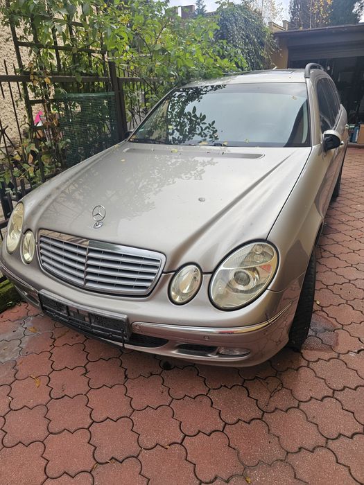 Mercedes w211 320benzyna